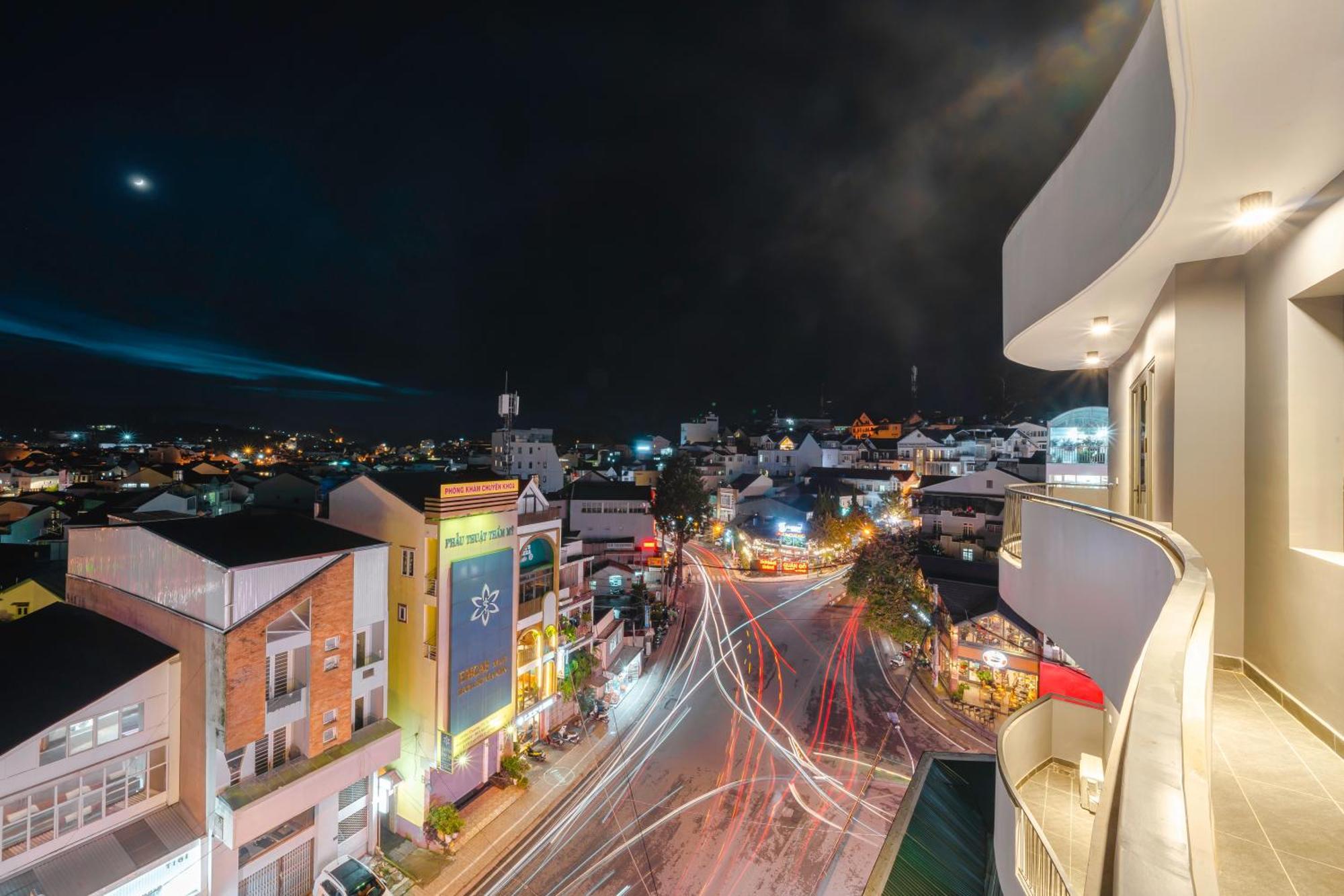 Ttr Central Apart Hotel Da Lat Exterior foto