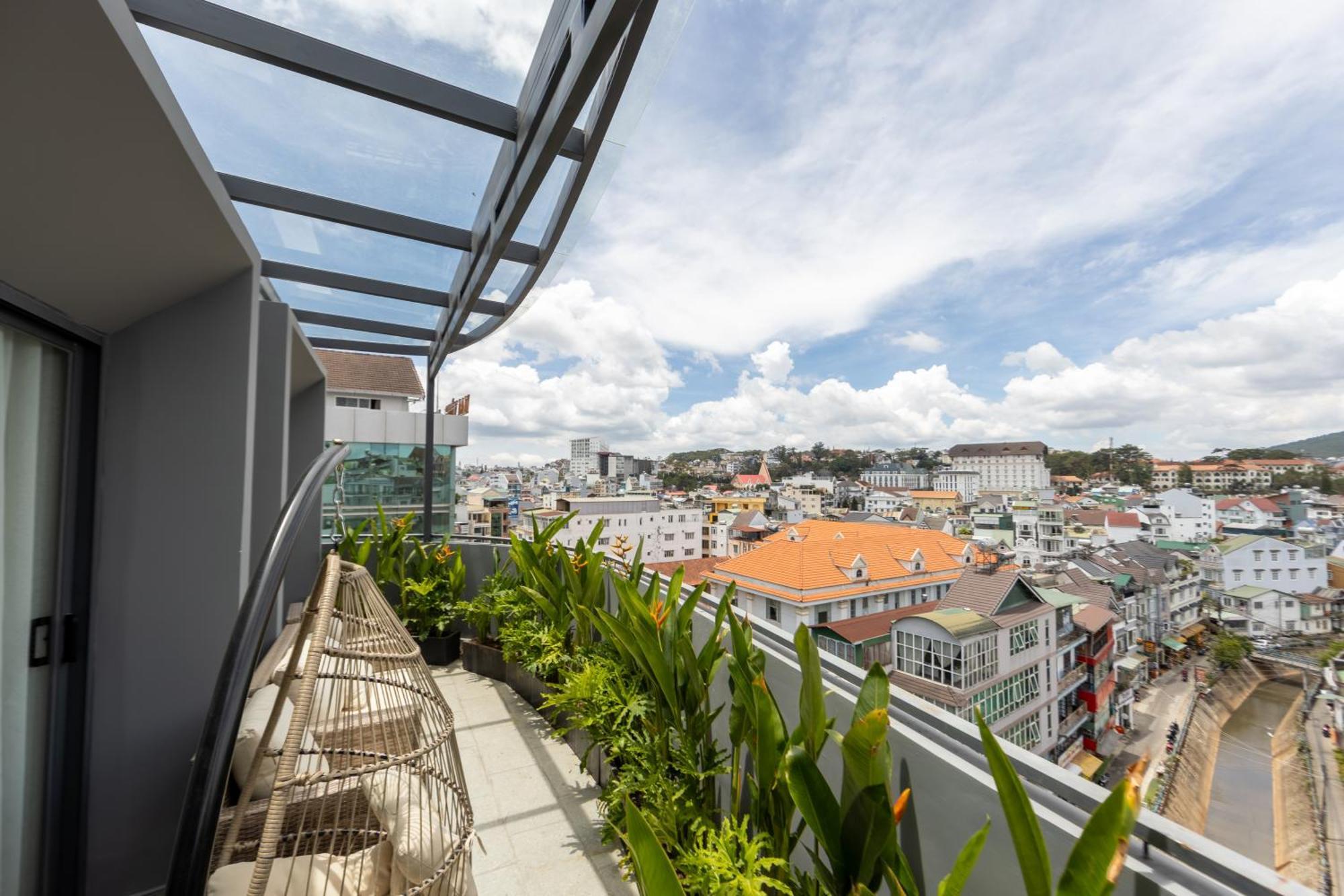 Ttr Central Apart Hotel Da Lat Exterior foto